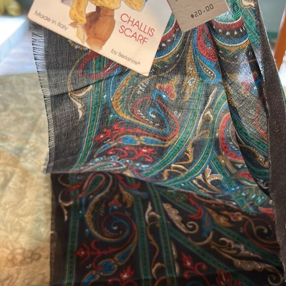 NWT Sears Challis Scarf Italian - Picture 3 of 7